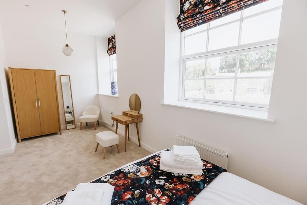 Bobbin Row - Grade 2 Listed Property With A Beautiful Design With Access To Leeds Leeds  Exteriör bild