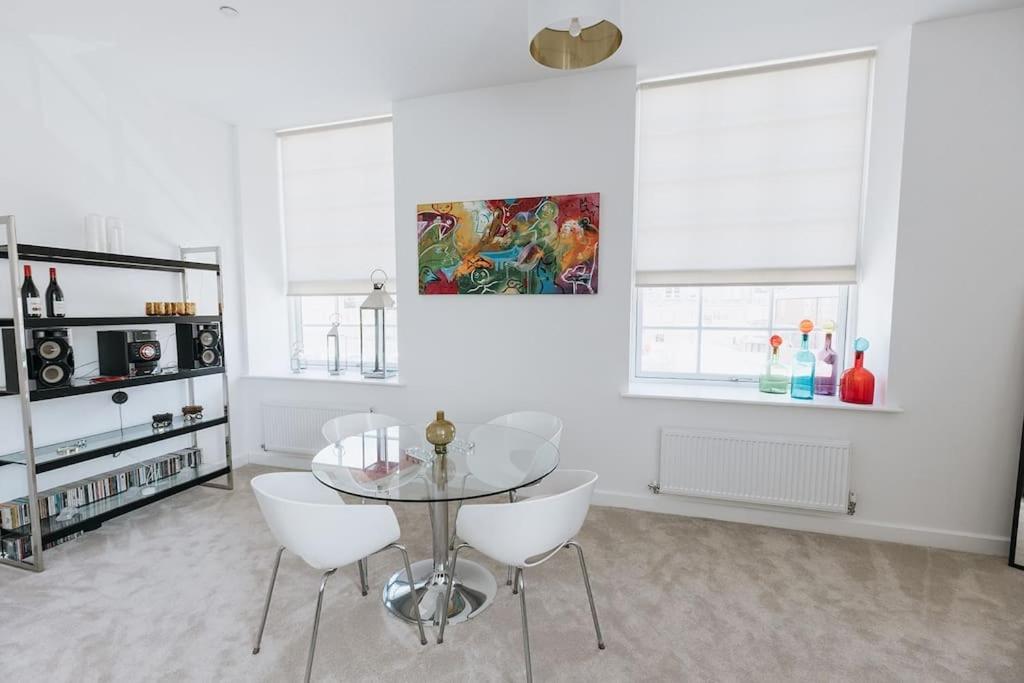 Bobbin Row - Grade 2 Listed Property With A Beautiful Design With Access To Leeds Leeds  Exteriör bild
